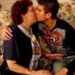 Pic of Moms Young Lovers.com: The truth of mature mammas sex life