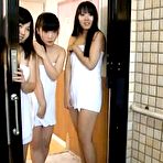 Pic of Japanese AV Model and babes in towels are :: PublicSexJapan.com