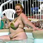 Pic of Chubby Loving - Fat Bigtits Blonde Posing Near Pool