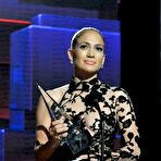 Pic of Jennifer Lopez posing & performs at AMA 2011