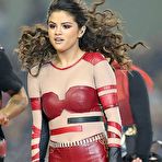 Pic of Selena Gomez sex at Thanksgiving Halftime Performance