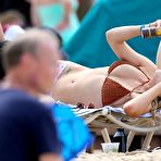 Pic of LeAnn Rimes sexy sunbathing in bikini