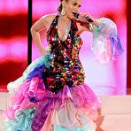 Pic of Jennifer Lopez sexy performs at AMA 2013 stage
