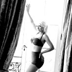 Pic of Christina Aguilera fully naked at Largest Celebrities Archive!