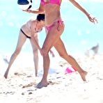 Pic of Victoria Silvstedt sexy in pink bikini