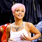Pic of Rihanna without bra under white top