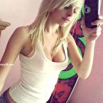 Pic of Sexting18 - Amateur Sexting Pictures and Self Shot Videos | Mirror Girlfriends!