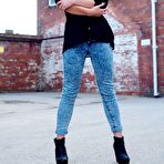 Pic of Sarah McDonald in jeans