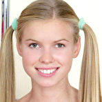 Pic of www.teenflood.com hot naked teenage girls