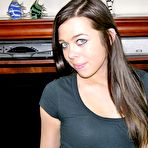 Pic of Barely Legal Amateur Teen Babe - Erin