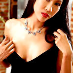 Pic of Asia Bar Girl Cams - Nelinda Castro