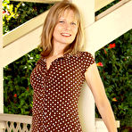 Pic of Introducing 41 Year Old Lexa Mayfair from AllOver30 - Pictures of naked MILF and housewives from Los Angeles, CA