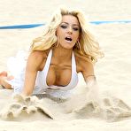 Pic of Courtney Stodden fully naked at Largest Celebrities Archive!