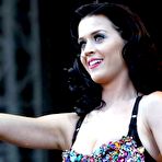 Pic of Katy Perry sexy perform on music festival stage shows cleavage