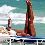 Pic of  Kelly Rowland fully naked at Largest Celebrities Archive! 