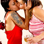 Pic of LadiesKissLadies :: Annabel&Subrina tongue kissing cuties