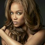 Pic of Busty Tyra Banks shows cleavage photoshoot
