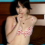 Pic of Ariel Rebel - Ariel Rebel eating strawberries while posing in her bed wearing her cute lingerie