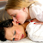Pic of LadiesKissLadies :: Leah&Janet tongue kissing gals