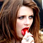 Pic of -= Banned Celebs presents Mischa Barton gallery =-