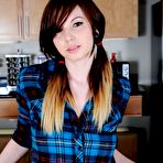 Pic of Hotty Stop / Ivy Snow Plaid