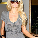 Pic of Paris Hilton see through and long legs paparazzi shots