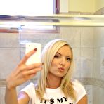 Pic of Tight blonde babe takes pix of herself with her mobile