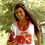 Pic of Hotty Stop / Briana Lee Xo Hooters Girl