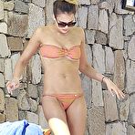 Pic of Jessica Alba caught in bikini paparazzi shots