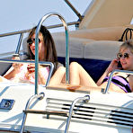 Pic of Avril Lavigne caught in bikini on the yacht in St. tropez