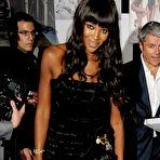 Pic of Naomi Campbell celebrates 25 year of her career with D&G