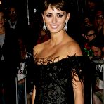 Pic of Penelope Cruz posing in tight black dress at Pirates Of The Caribbean On Stranger Tides World Premiere