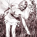 Pic of PinkFineArt | Valerie BW Erotic Field from Glamour Flower