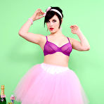 Pic of PinkFineArt | Jocelyn Kay Be Lucky from Pin-Up Wow