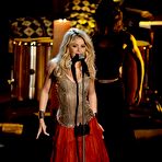 Pic of Shakira sexy performs at german TV show Wetten, dass..?