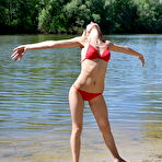 Pic of PinkFineArt | Jump To The Water from FM-Teens
