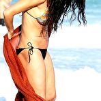 Pic of Demi Moore sexy in bikini on the beach