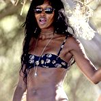 Pic of Naomi Campbell fully naked at Largest Celebrities Archive!