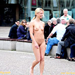 Pic of Nude-in-Public