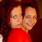 Pic of Dos hermanas valencianas teniendo sexo a diario - Chat Porno Amateur - Salas de Videochat En Vivo