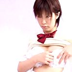 Pic of Kasumi Uehara Asian gal shows off nice tits :: JapaneseSlurp.com