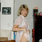 Pic of Wife Bucket - Real amateur MILFs, wives, and moms! Swingers too!