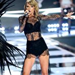Pic of Taylor Swift sexy at 2014 VS fashion show