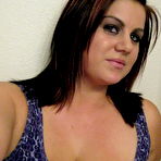 Pic of Share My GF: Chubby girlfriend takes selfshot pictures | Web Starlets