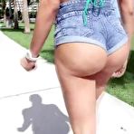 Pic of Taking Advantage Of Julianna Vega's Perfect Round Ass | iMILFs