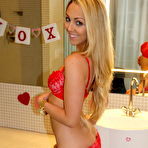 Pic of Brooke Marks V Day Kicking It | Web Starlets