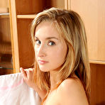 Pic of Tracy Zhora: Attractive teen gal Tracy Zhora... - BabesAndStars.com