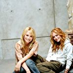 Pic of Olsen Twins two non nude posing photoshoots