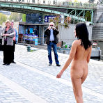 Pic of Nude in Public - Public Nudity - Naked In Public - Outdoor - Exhibtionism - Flashing - NIP-Activity.com
