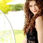 Pic of Super Hot Babe with Curly Hair